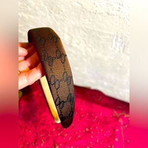 Headband NEW, lovely black mesh over nude base. Classic and great piece- quality